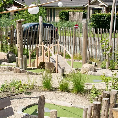 6 Persoons Veluwe Zwembad Campsite *