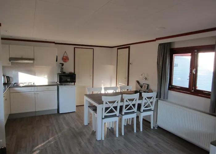 Camping 6 Persoons Vakantiehuis Veluwe Zwembad Spa *