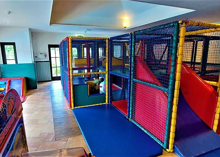 6 Persoons Vakantiehuis Veluwe Zwembad Spa * フォールトハイゼン