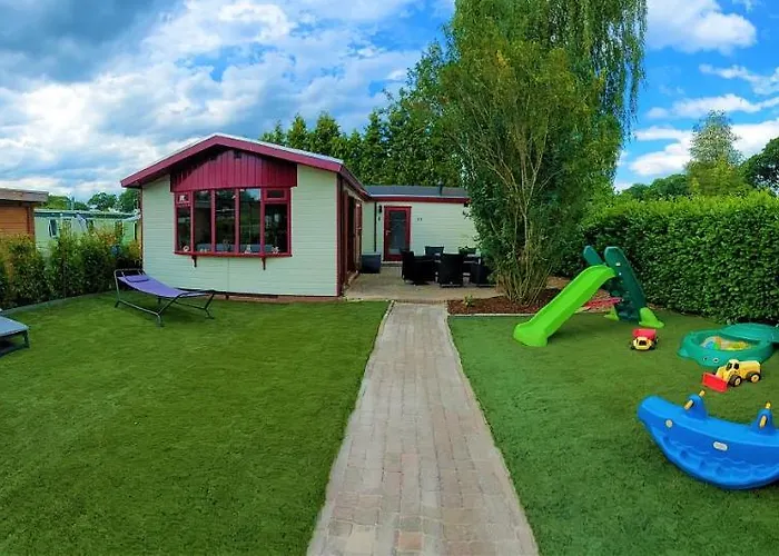 6 Persoons Vakantiehuis Veluwe Zwembad Spa Campingplatz Voorthuizen